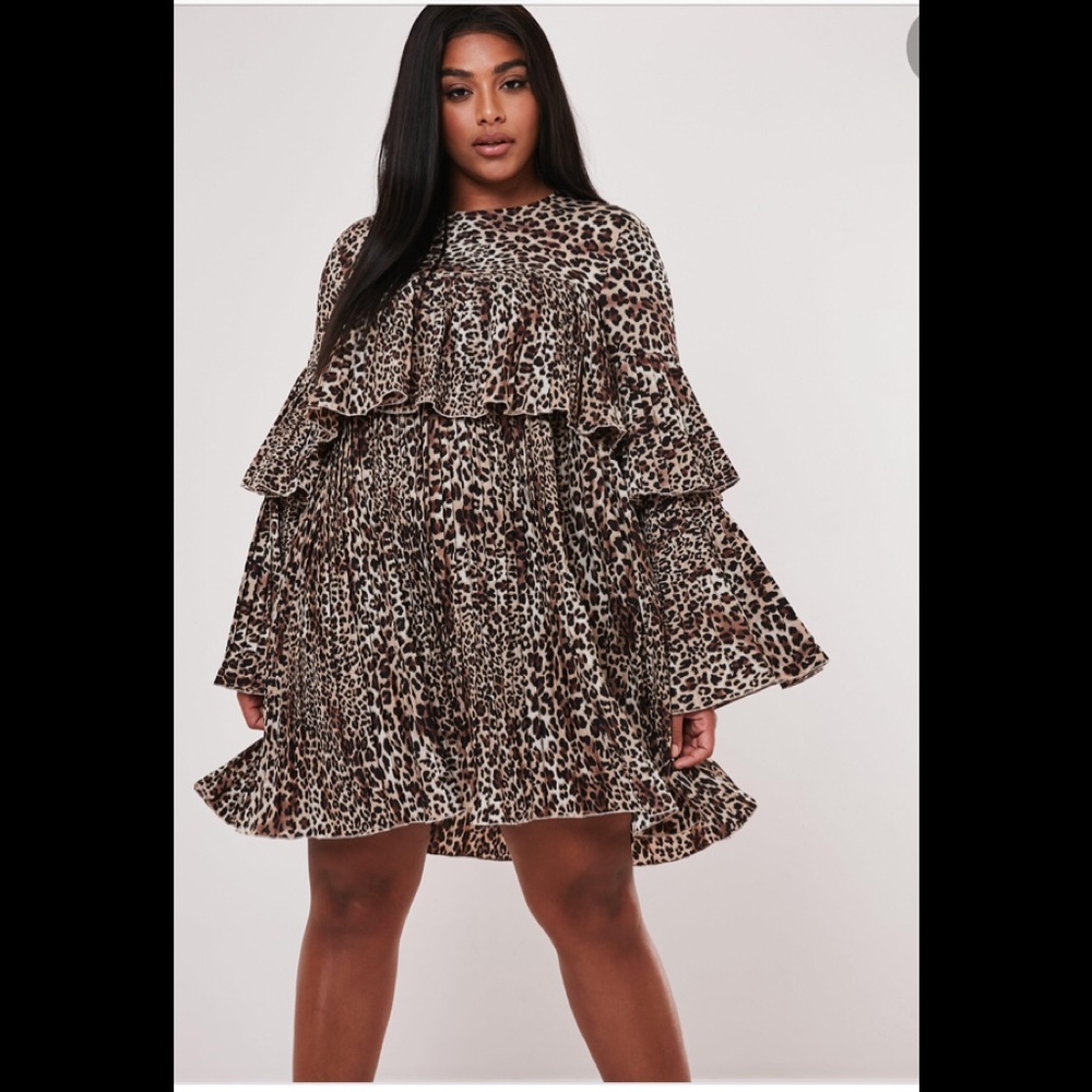 NWT Miss Guided Plus Pleated Ruffle Dress 14
